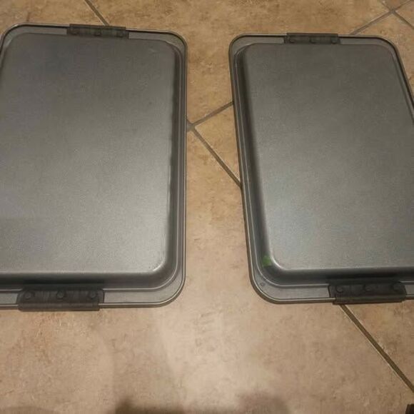 Set of 2 Analon Cookie Sheets 19" x 12" - Picture 4 of 6